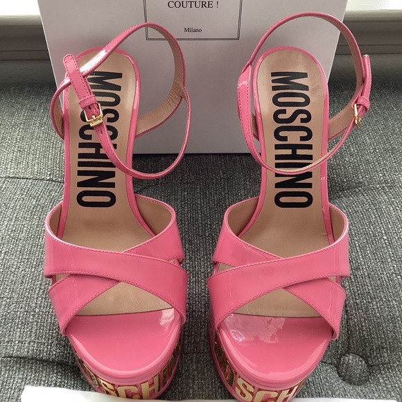 Moschino Logo Sole Platform Sandal (Women) 8US / 38EU - Picture 13 of 14